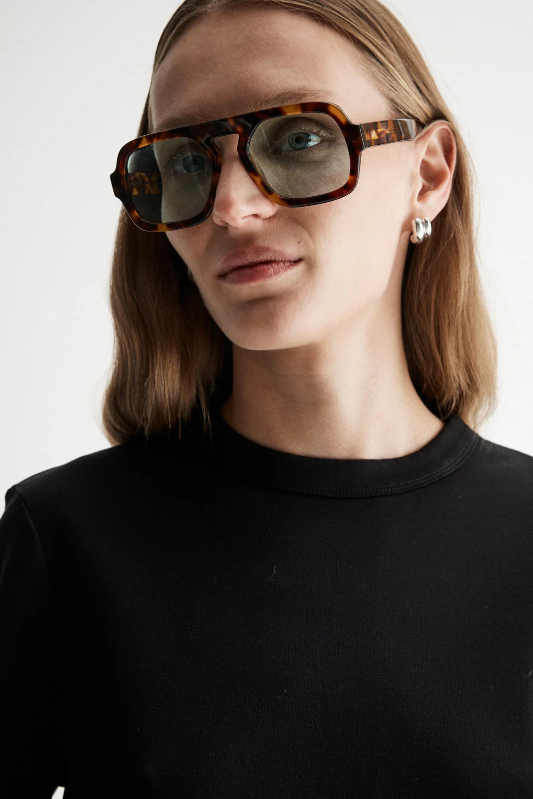 ZOE TEE | BLACK
