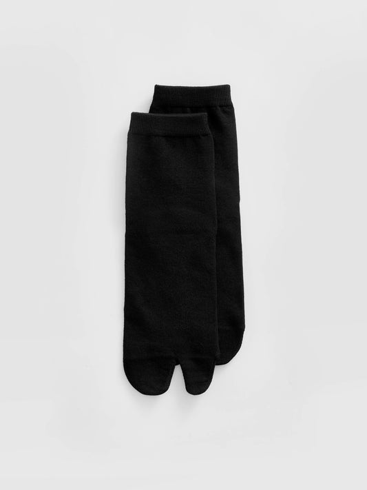 Soft Park Tabi Split Toe Minimalist Sock Black