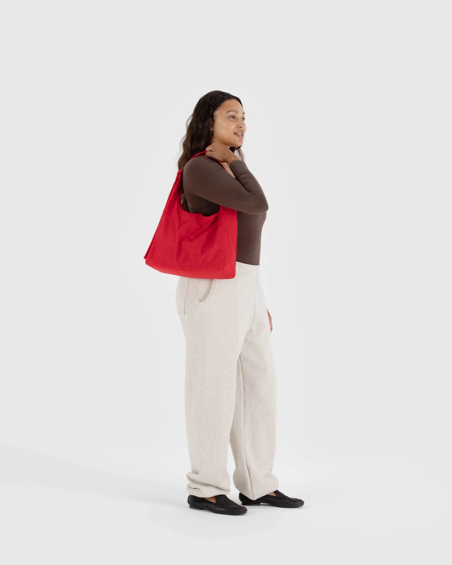 NYLON SHOULDER BAG | CANDY APPLE RED