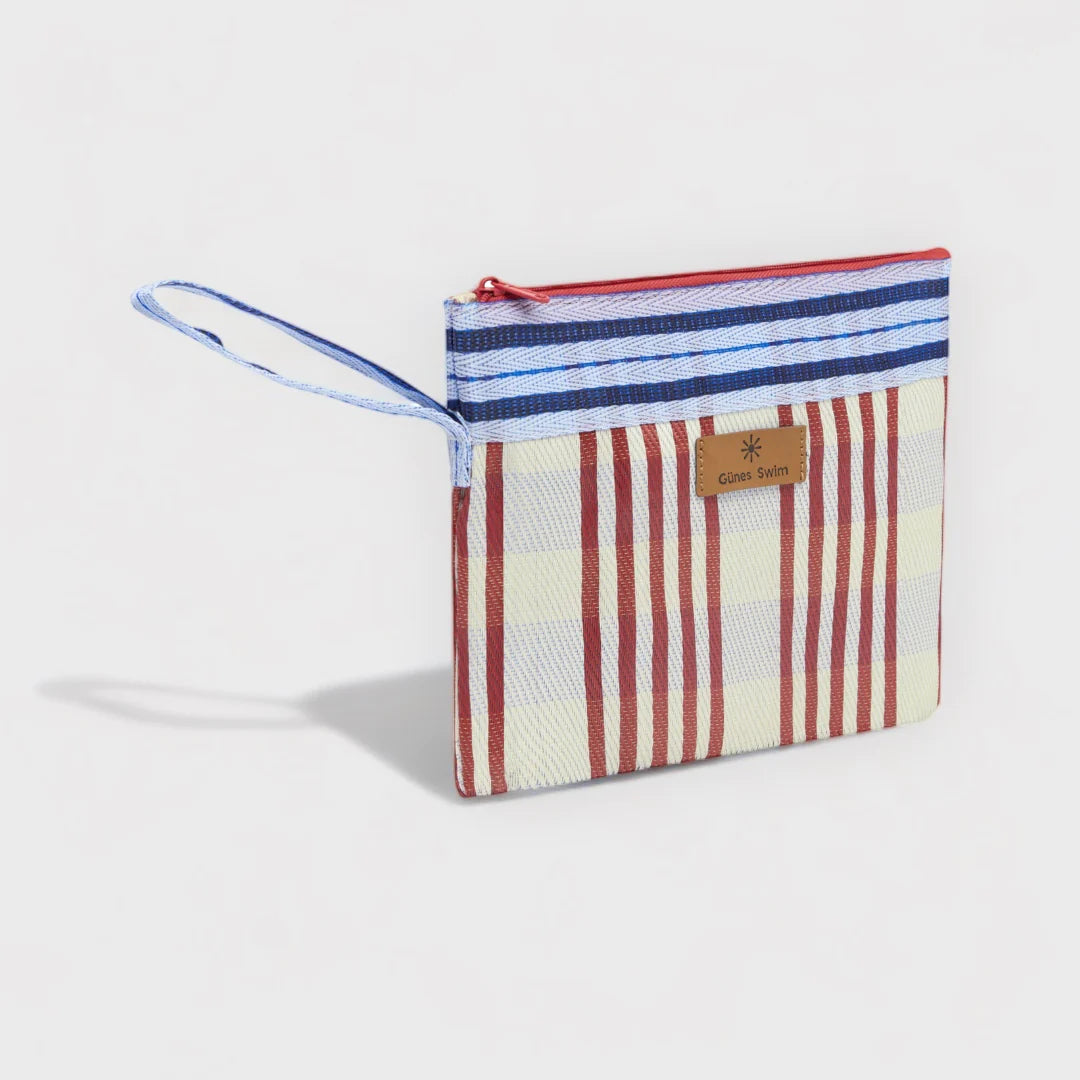 DOROTHY POUCH | CHANTILLY RED