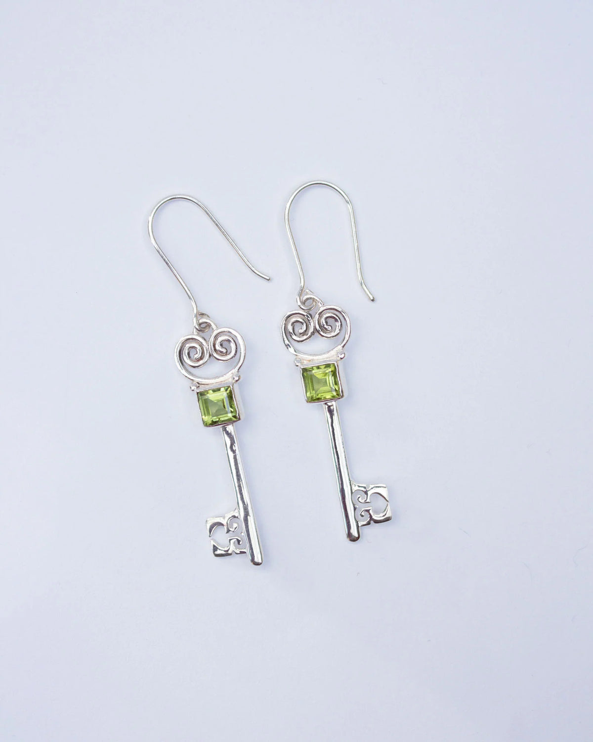 Jester Bloom Peridot Lovers Key Earrings
