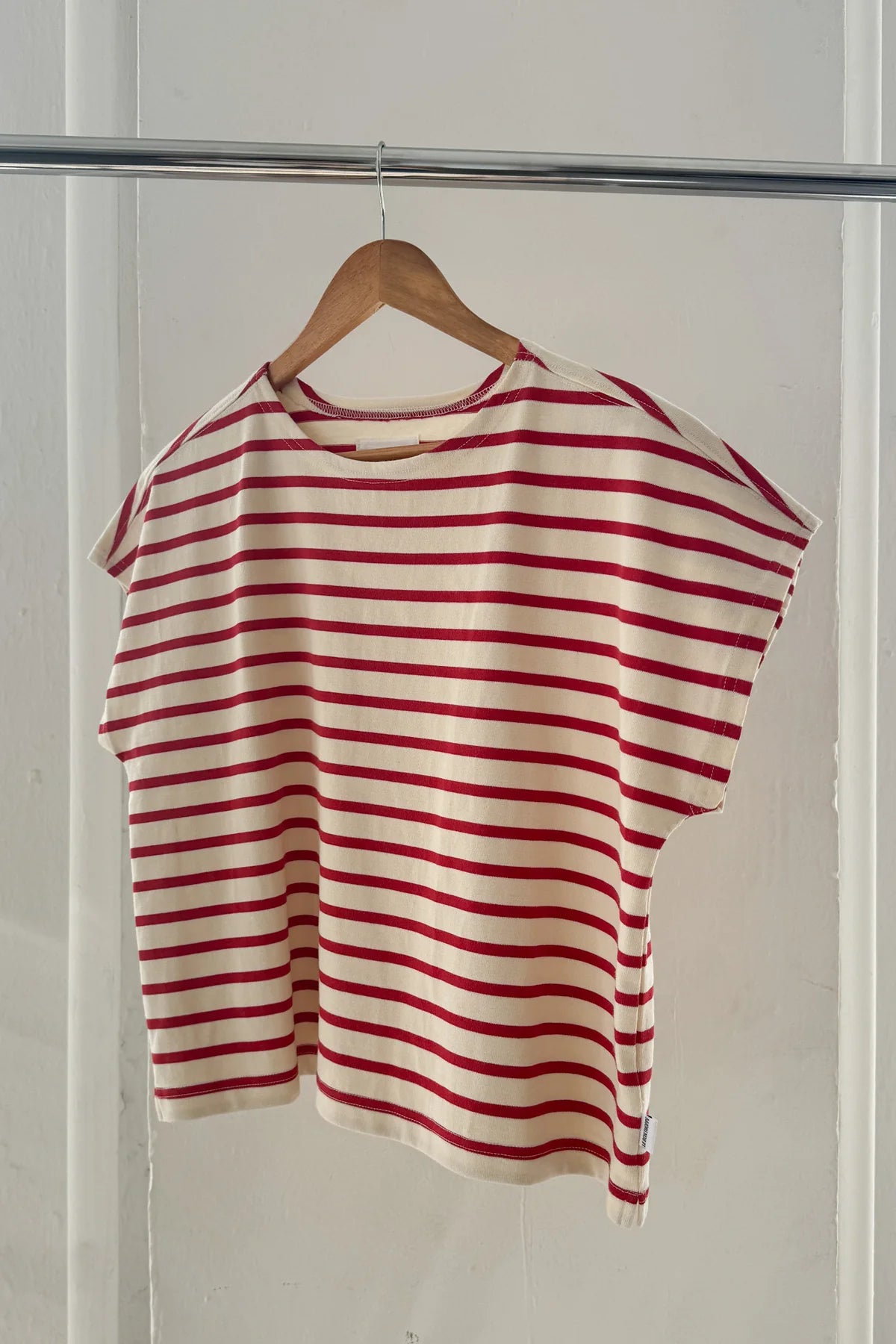 MANON TEE | RED TEE