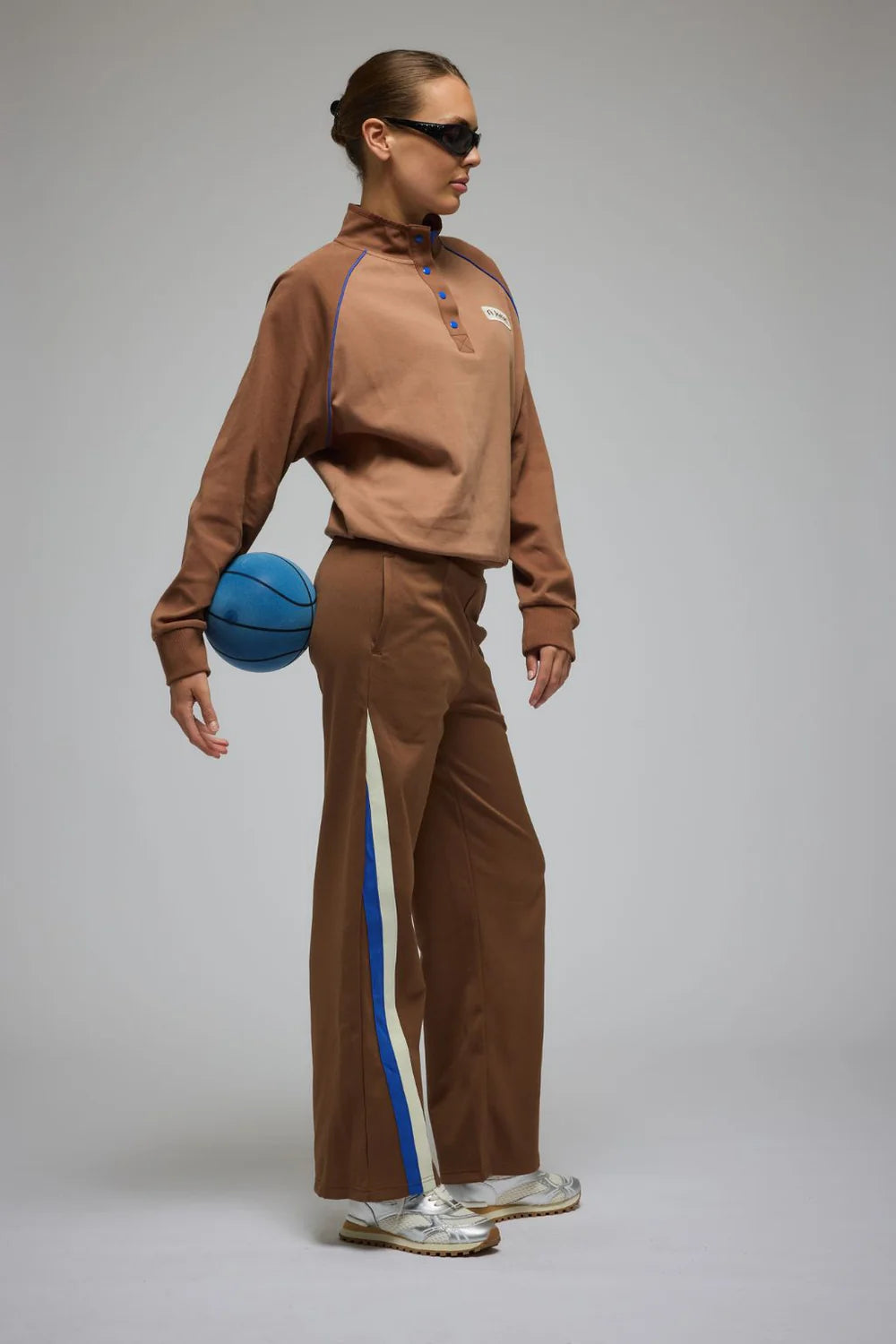 VICI TRACKPANT | ROASTED PECAN