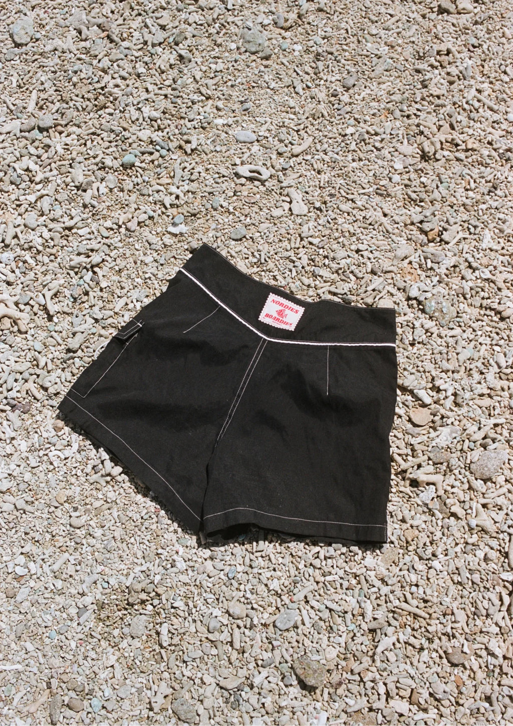 SNAP FRONT BOARDSHORT | BLACK