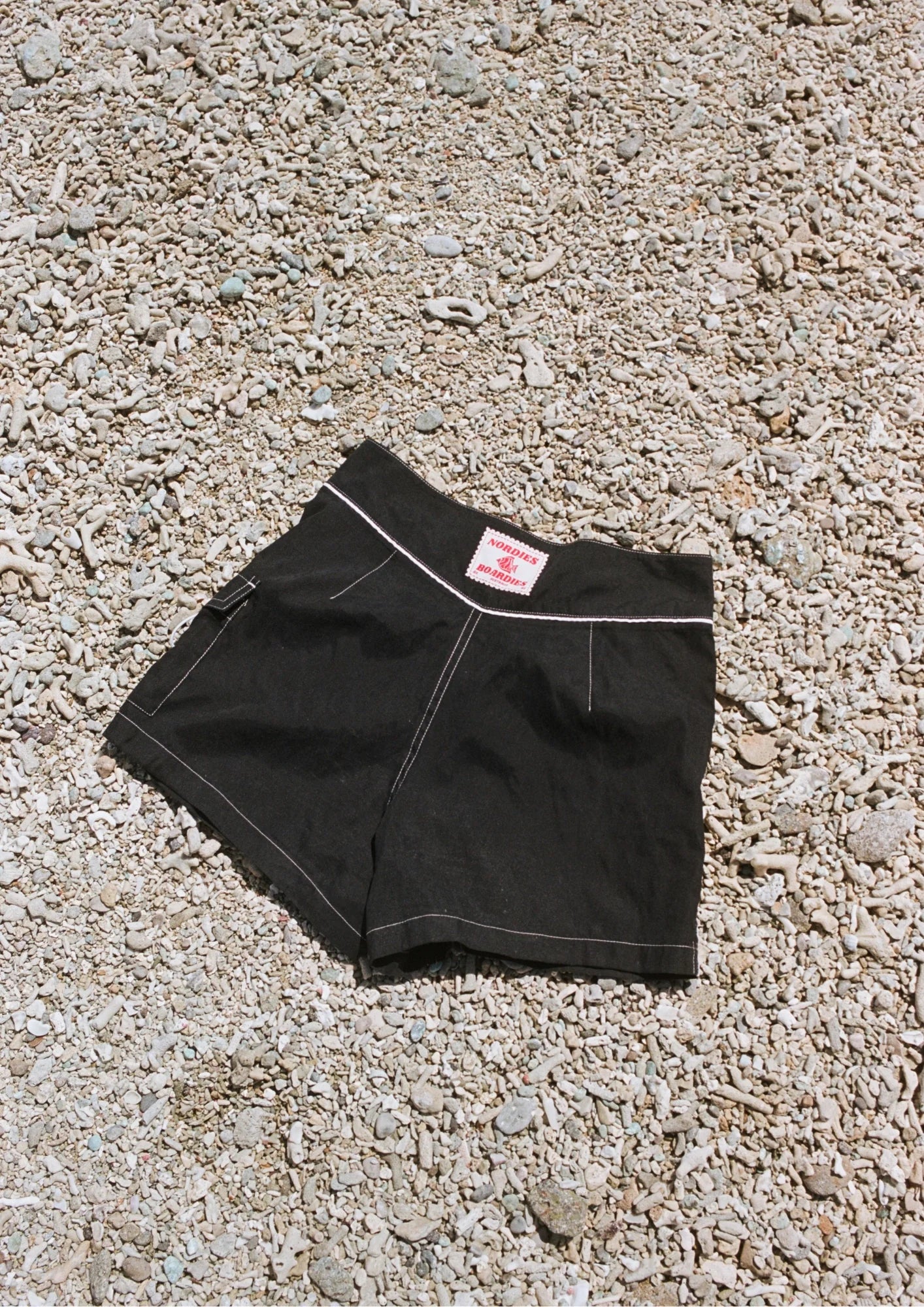 SNAP FRONT BOARDSHORT | BLACK
