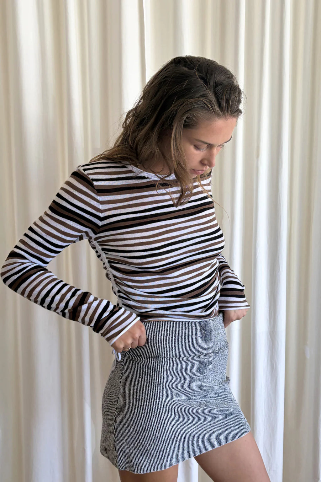 GATHERED LONG SLEEVE KNIT TOP | BLACK STRIPE PRINT