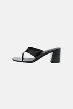 Alias Mae May Black Oily Crinkle Leather