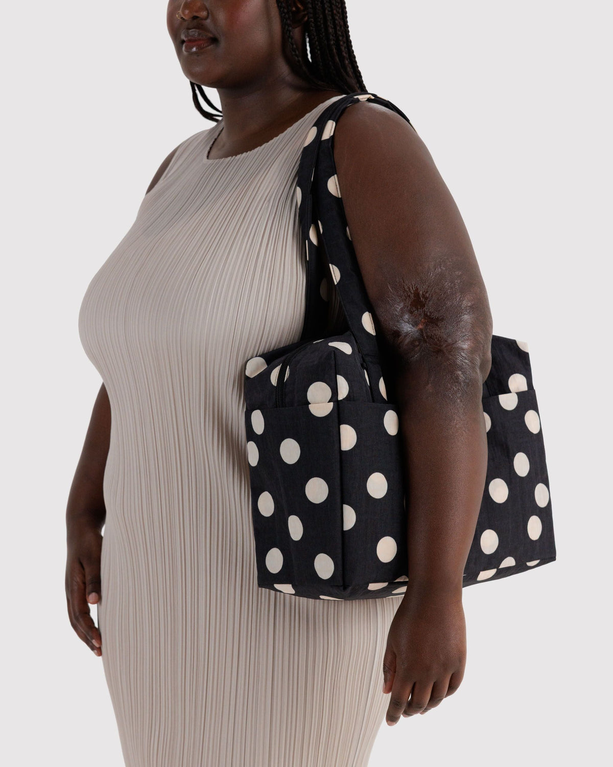 Baggu Everyday Cloud Bag Black and Cream Polka Dot 2