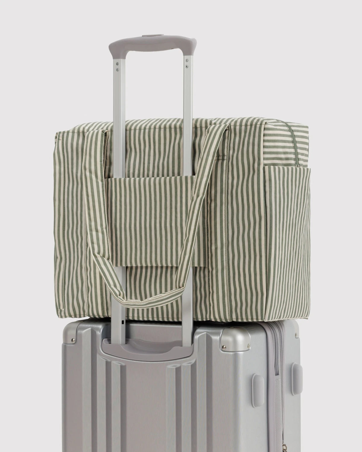BAGGU SMALL CLOUD CARRY ON | SAGE STRIPE