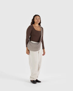 MEDIUM NYLON CRESCENT BAG | DOVE
