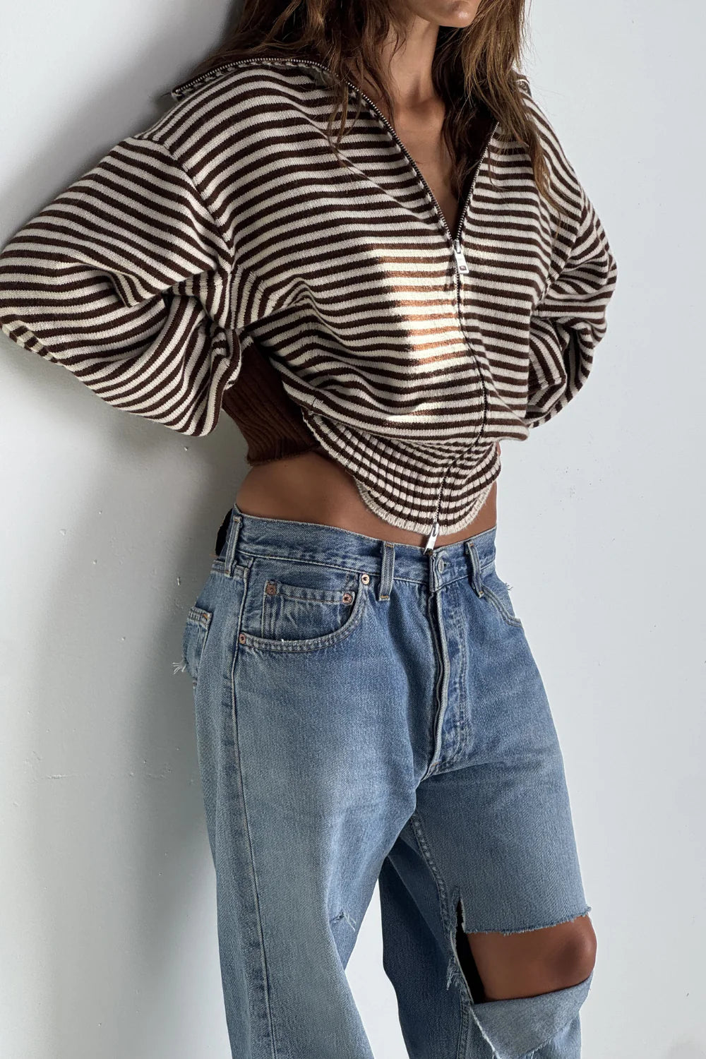 FOLD DOWN ZIPPER KNIT - DARK BROWN/CREAM STRIPE