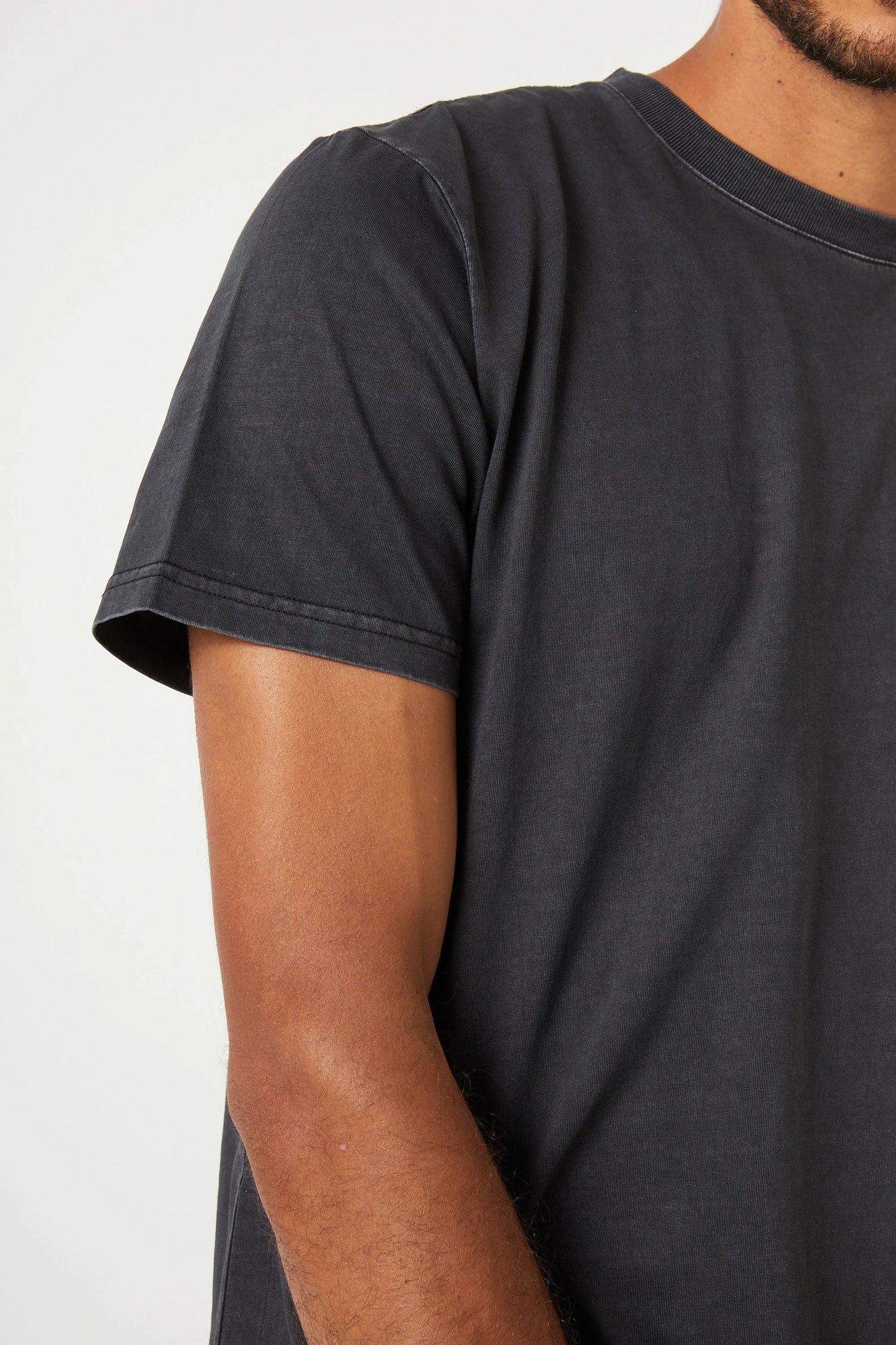 ORGANIC NEUW BAND TEE | BLACK