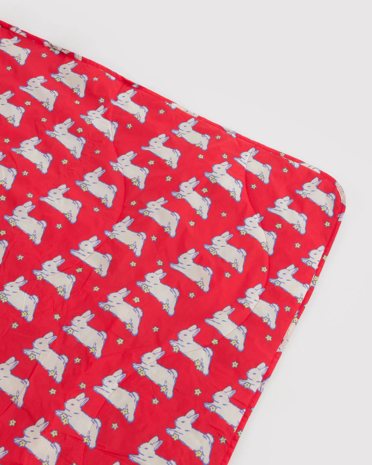 PUFFY PICNIC BLANKET |  BUNNIES