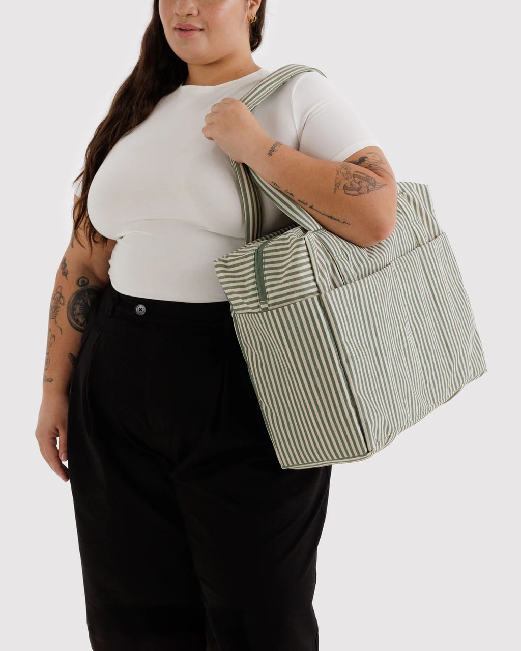 BAGGU CLOUD CARRY ON | SAGE STRIPE
