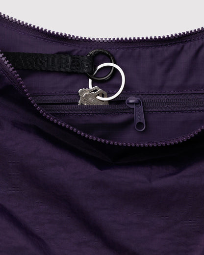 BAGGU MEDIUM NYLON CRESCENT BAG | FIG