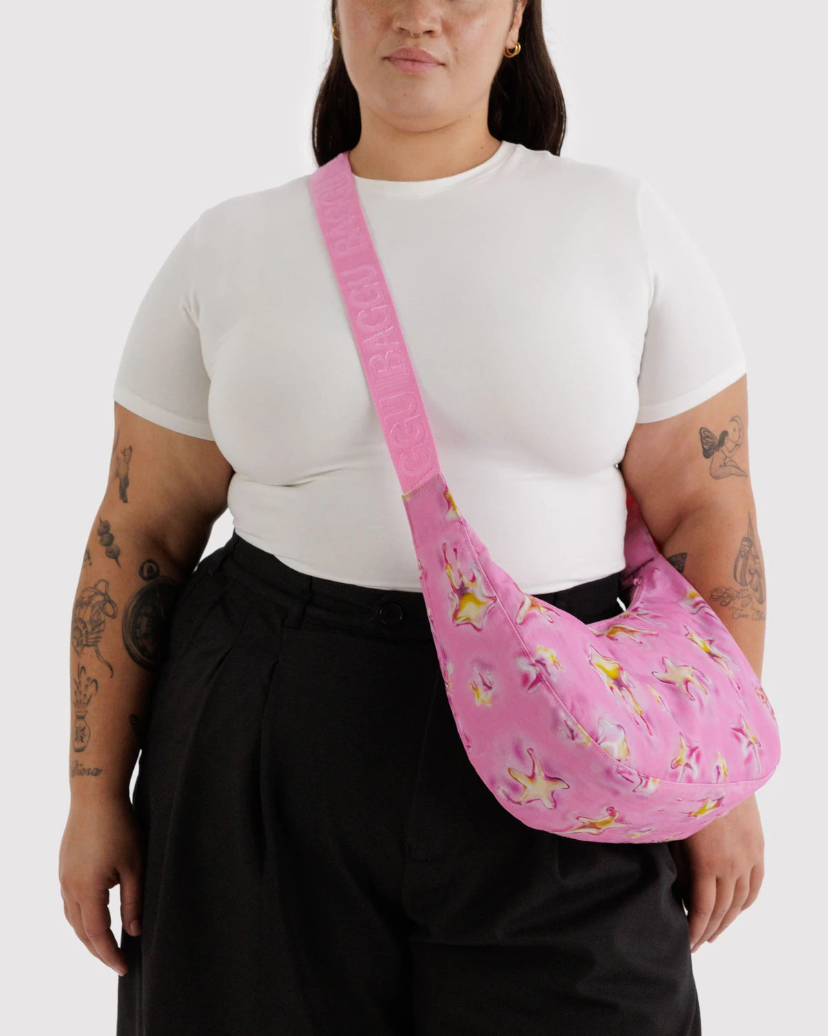 BAGGU MEDIUM NYLON CRESCENT BAG | DANCING STAR