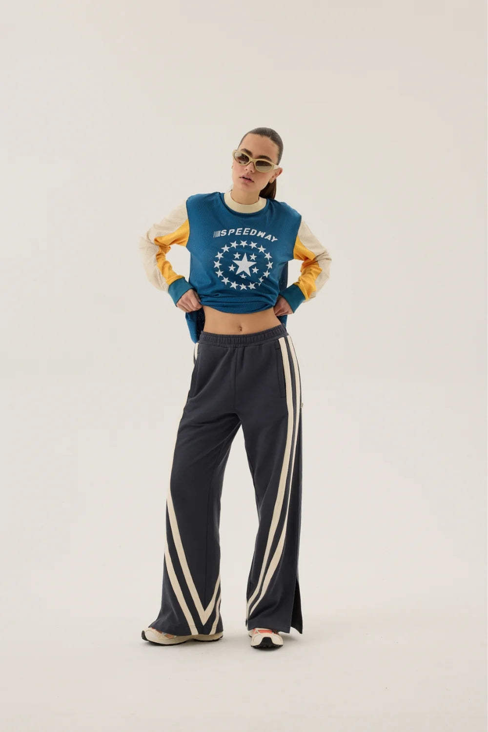 RACES TRACKPANT | WASHED BLACK