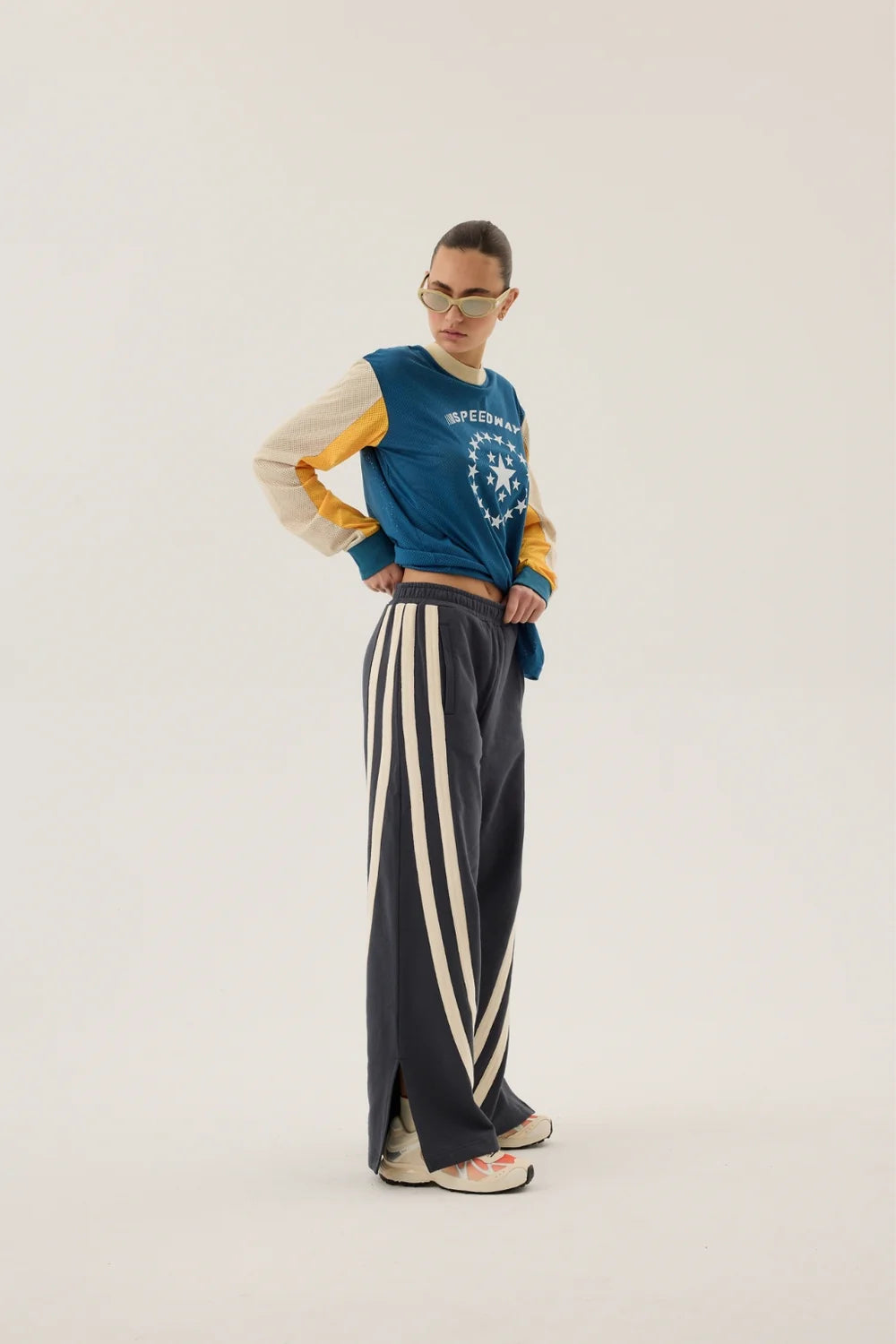 RACES TRACKPANT | WASHED BLACK