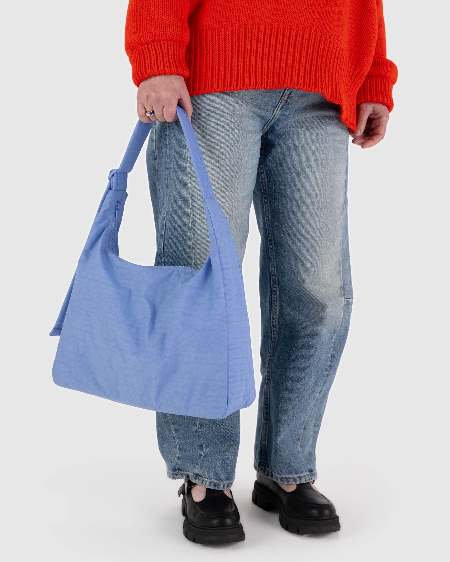 NYLON SHOULDER BAG | CORNFLOWER