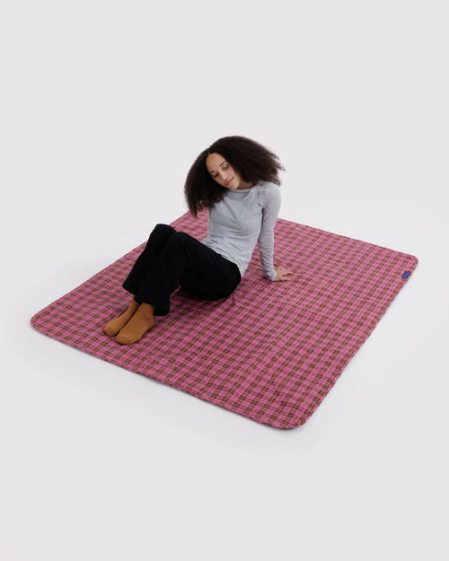 Baggu Puffy Picnic Blanket Azalea Pink Tartan