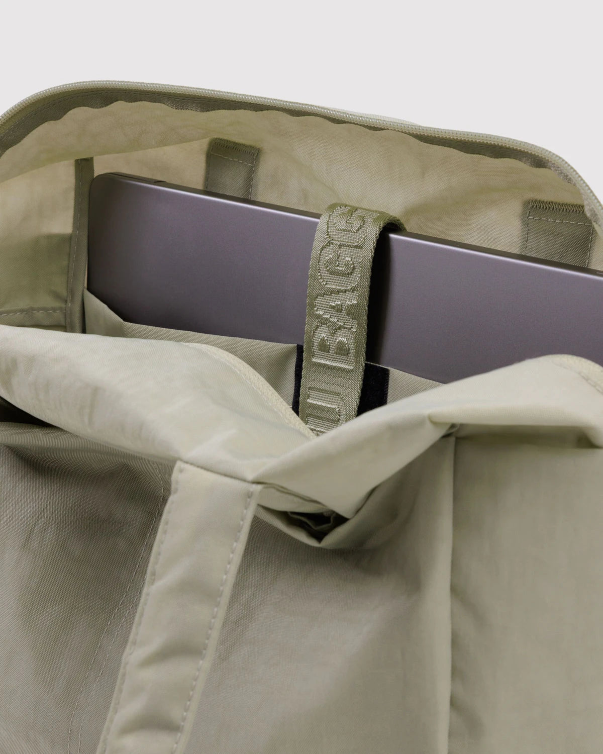 EVERYDAY CLOUD BAG | CELADON