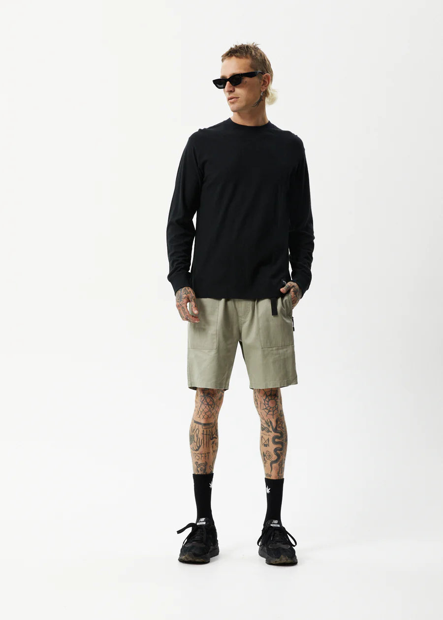 ESSENTIAL HEMP RETRO LONG SLEEVE T-SHIRT | BLACK