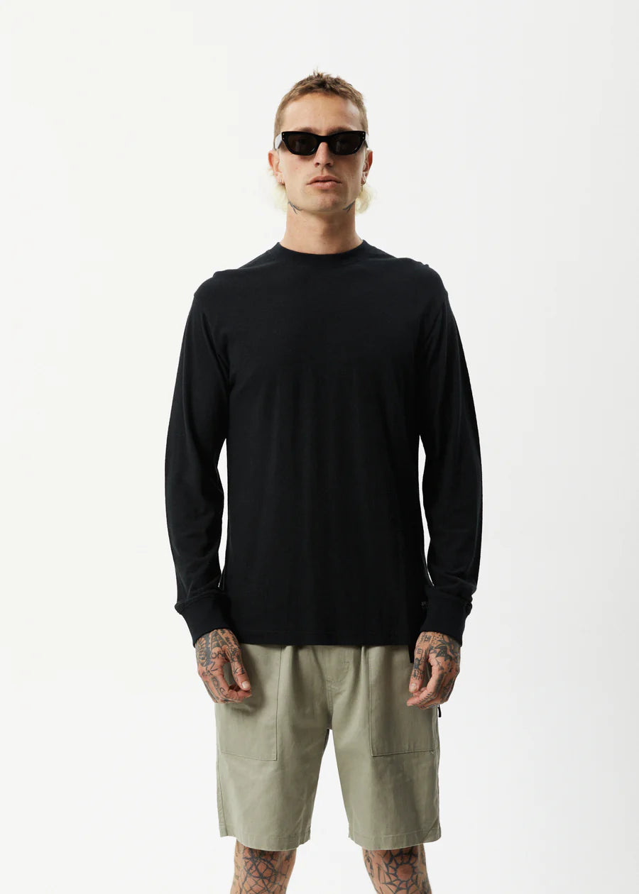 ESSENTIAL HEMP RETRO LONG SLEEVE T-SHIRT | BLACK