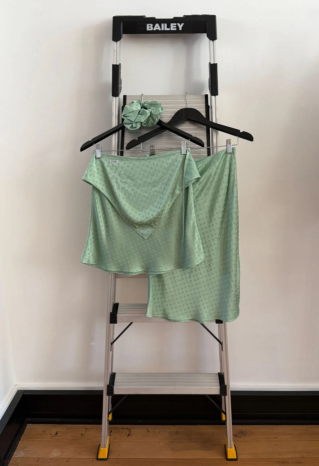 BIAS MINI SKIRT | JACQUARD MENTA
