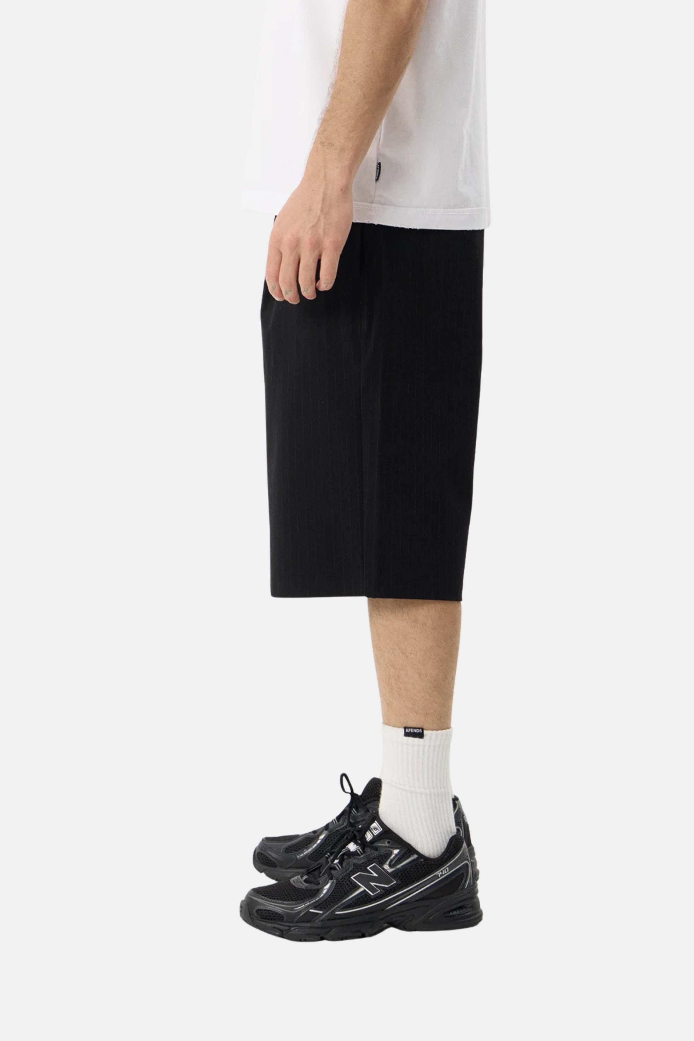 Afends Business Baggy Pleated Short Black