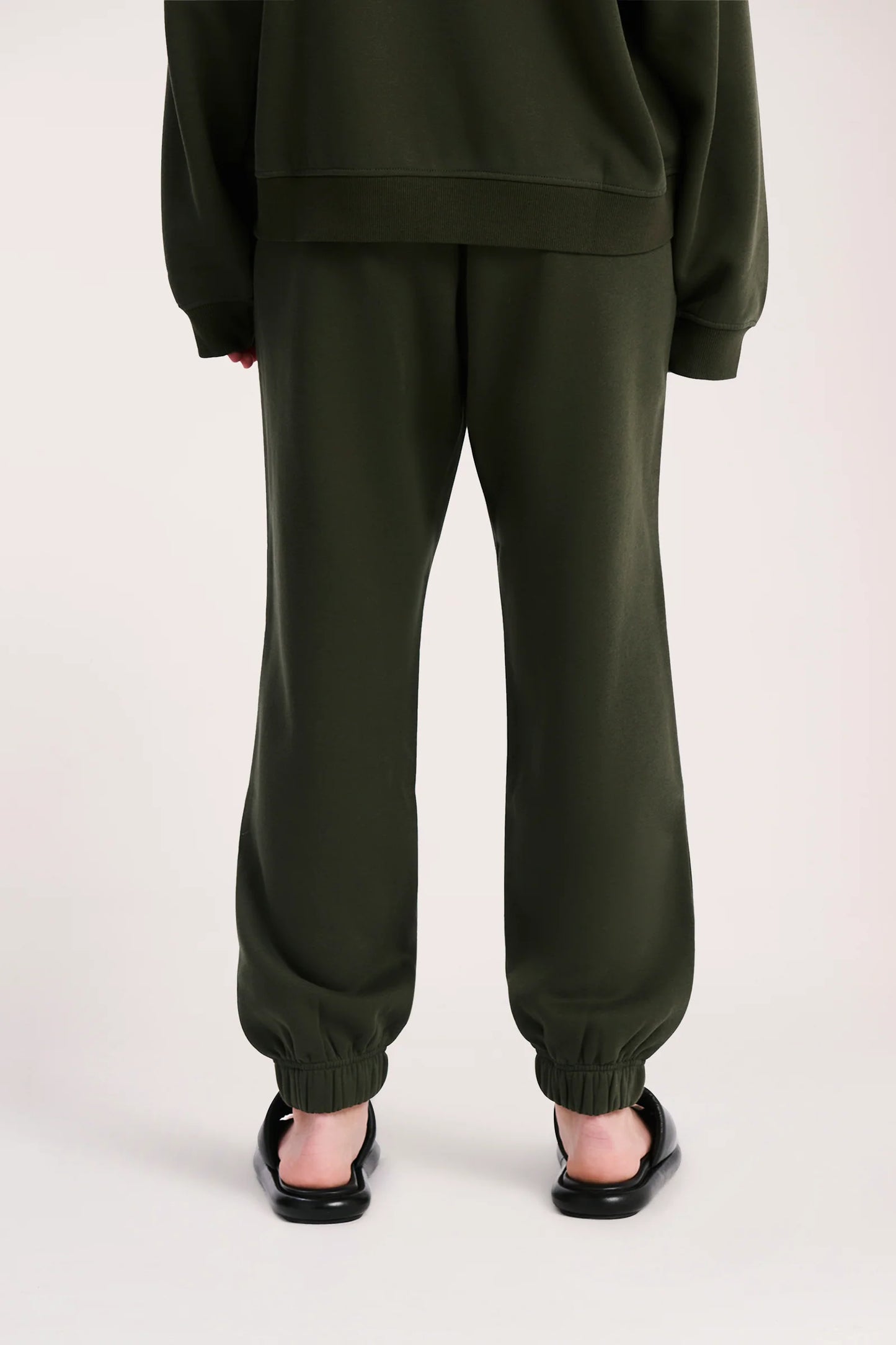 CARTER CURATED TRACK PANT | HUNTER