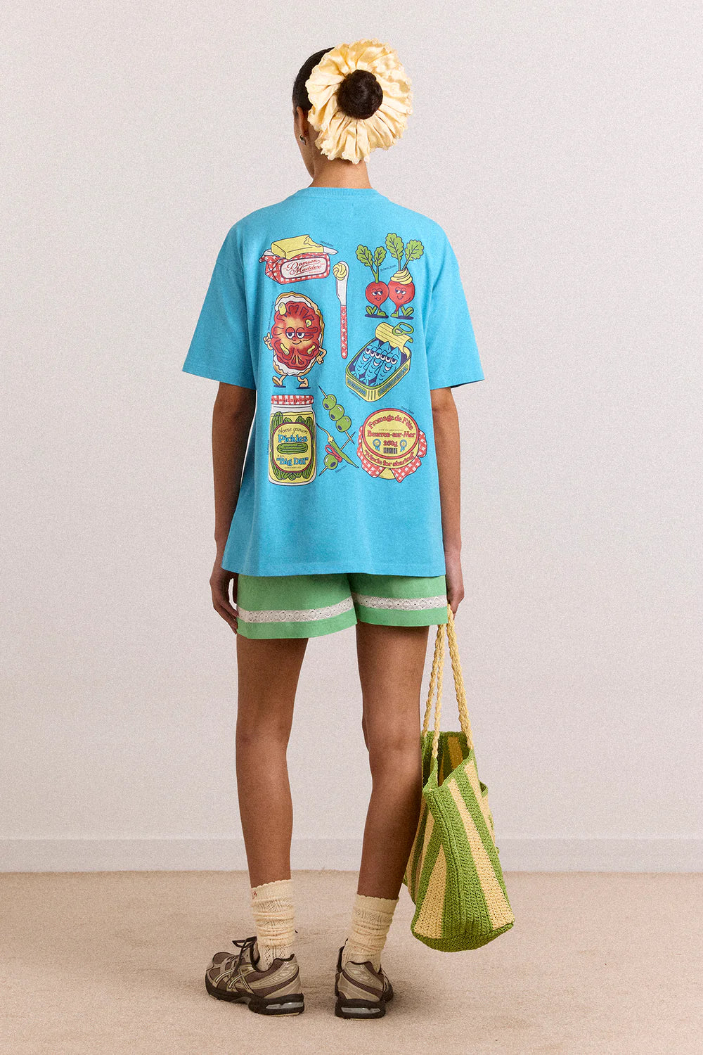 SNACK PLATE GRAPHIC TEE | BLUE