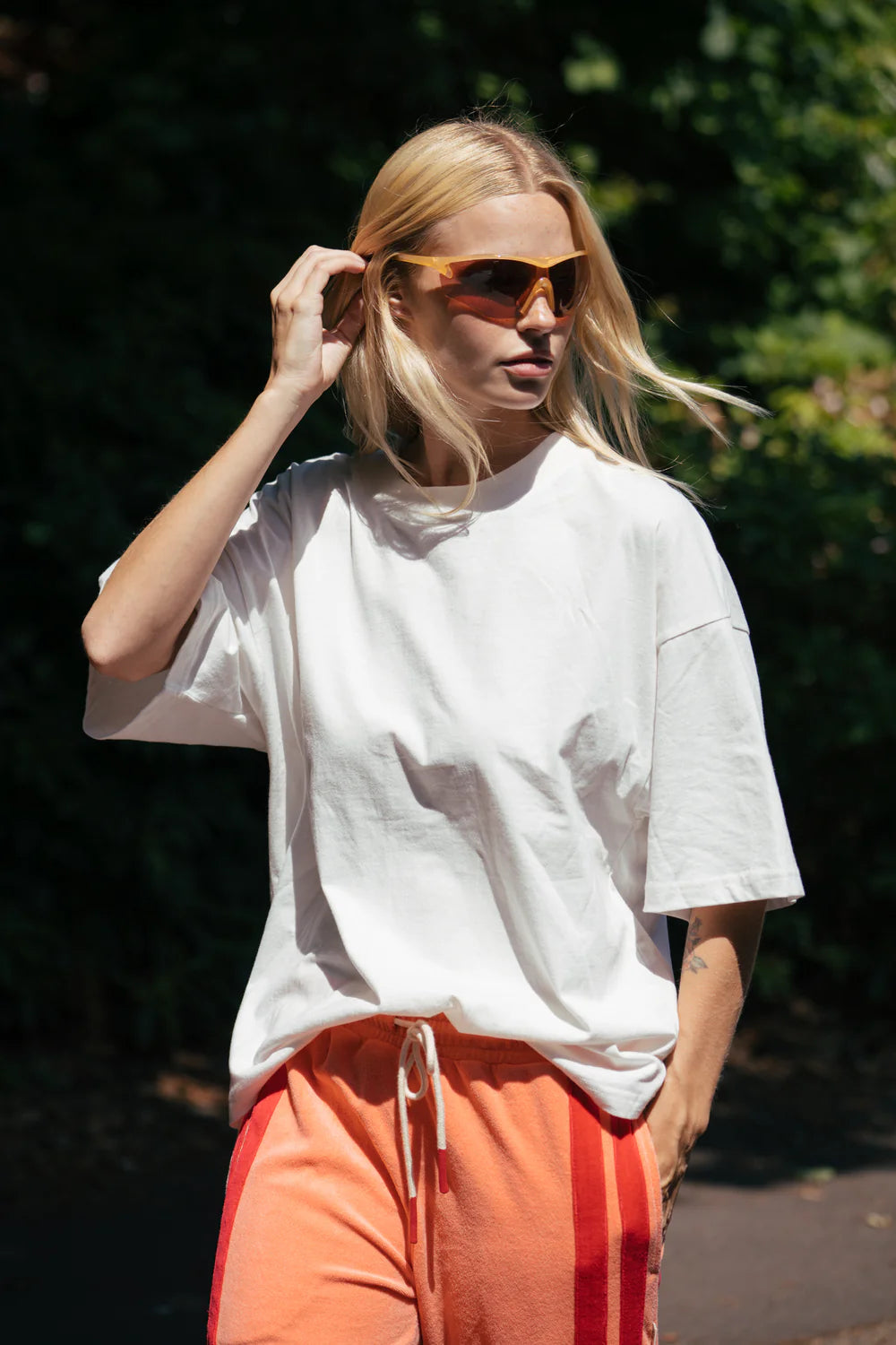 SANTORINI OVERSIZED TEE | WARM WHITE