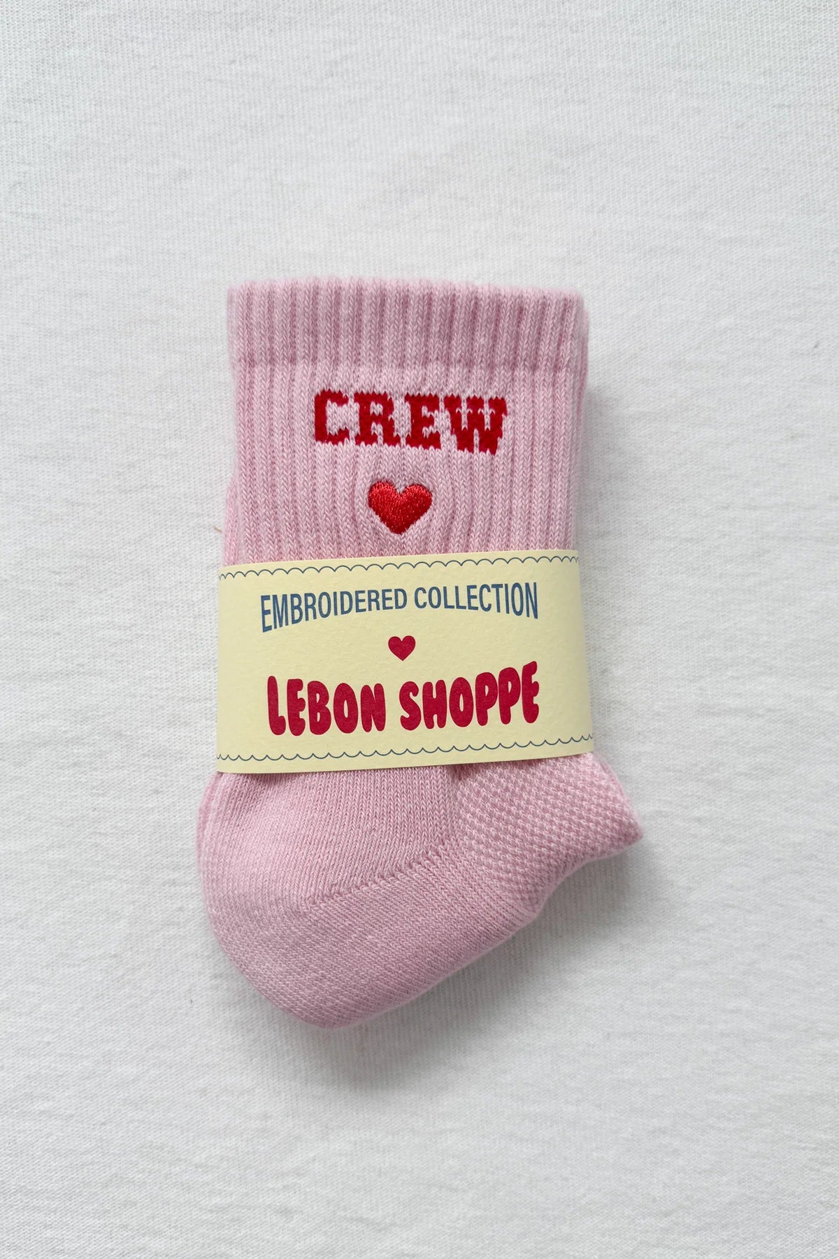 EMBROIDERED CREW SOCKS | STRAWBERRY MILK