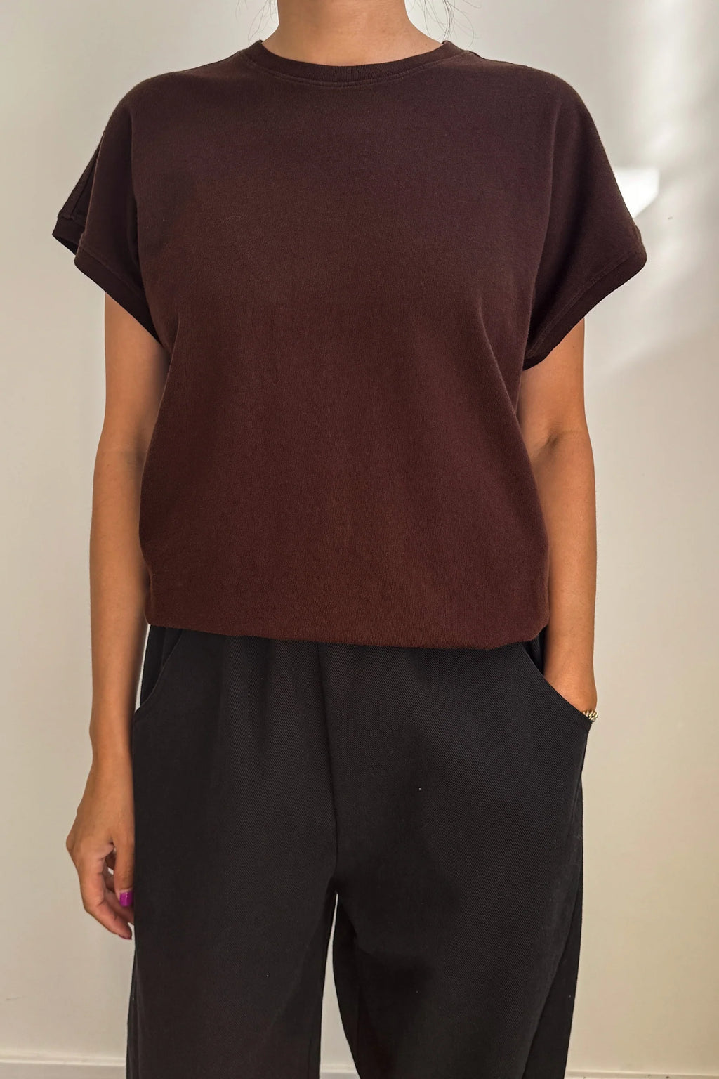 EASE TEE | DARK CACAO