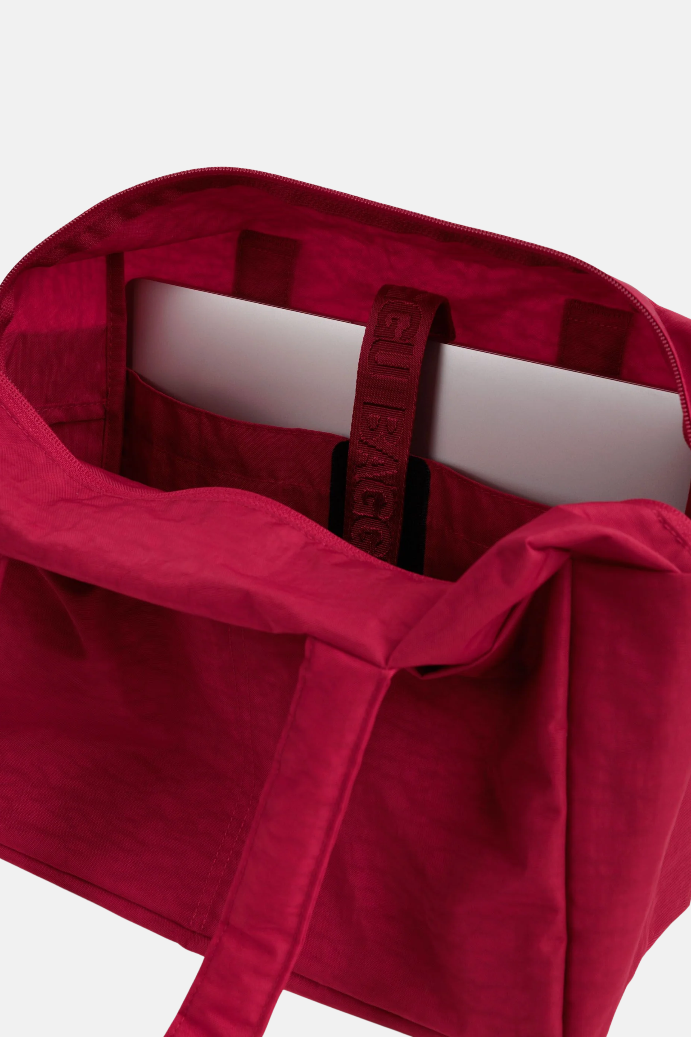 Everyday Cloud Bag Cherry