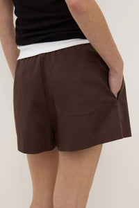 EVERYDAY POPLIN SHORT | GANACHE