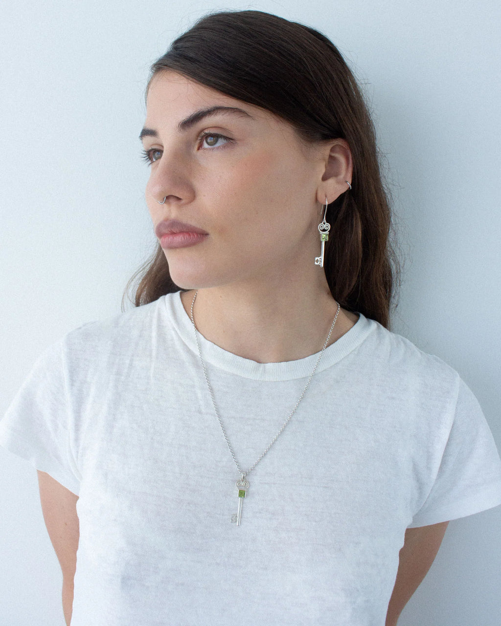 Jester Bloom Peridot Lovers Key Pendant