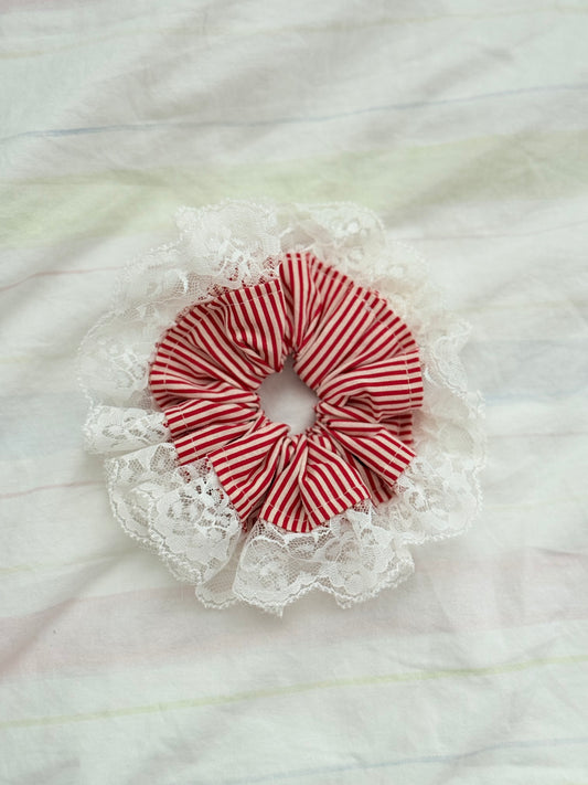 SPRING FAIR | DECORATIVE SCRUNCHIE