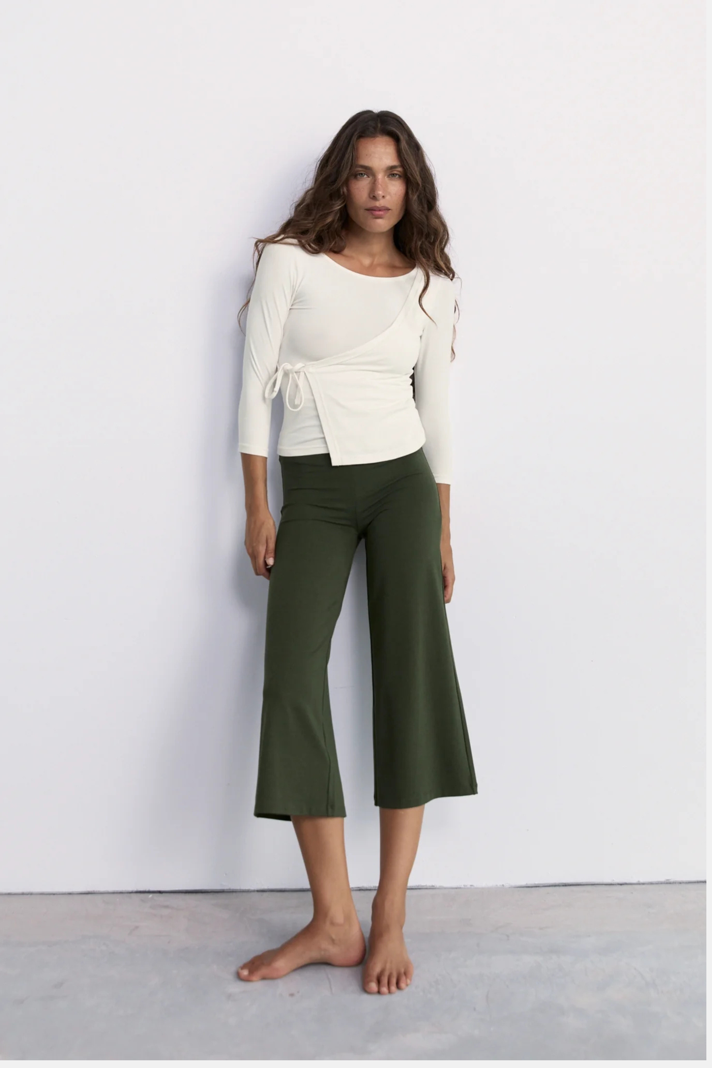 Pinky & Kamal Mid Rise Flare 7 8 Length Khaki