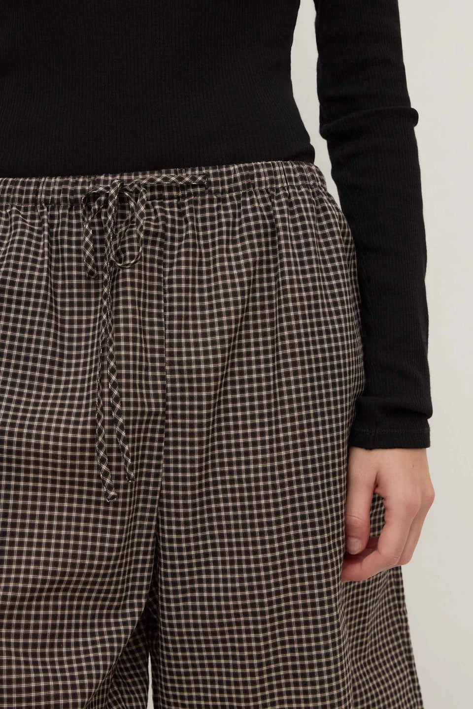 HARRIET CHECK SHORTS | BROWN BLACK