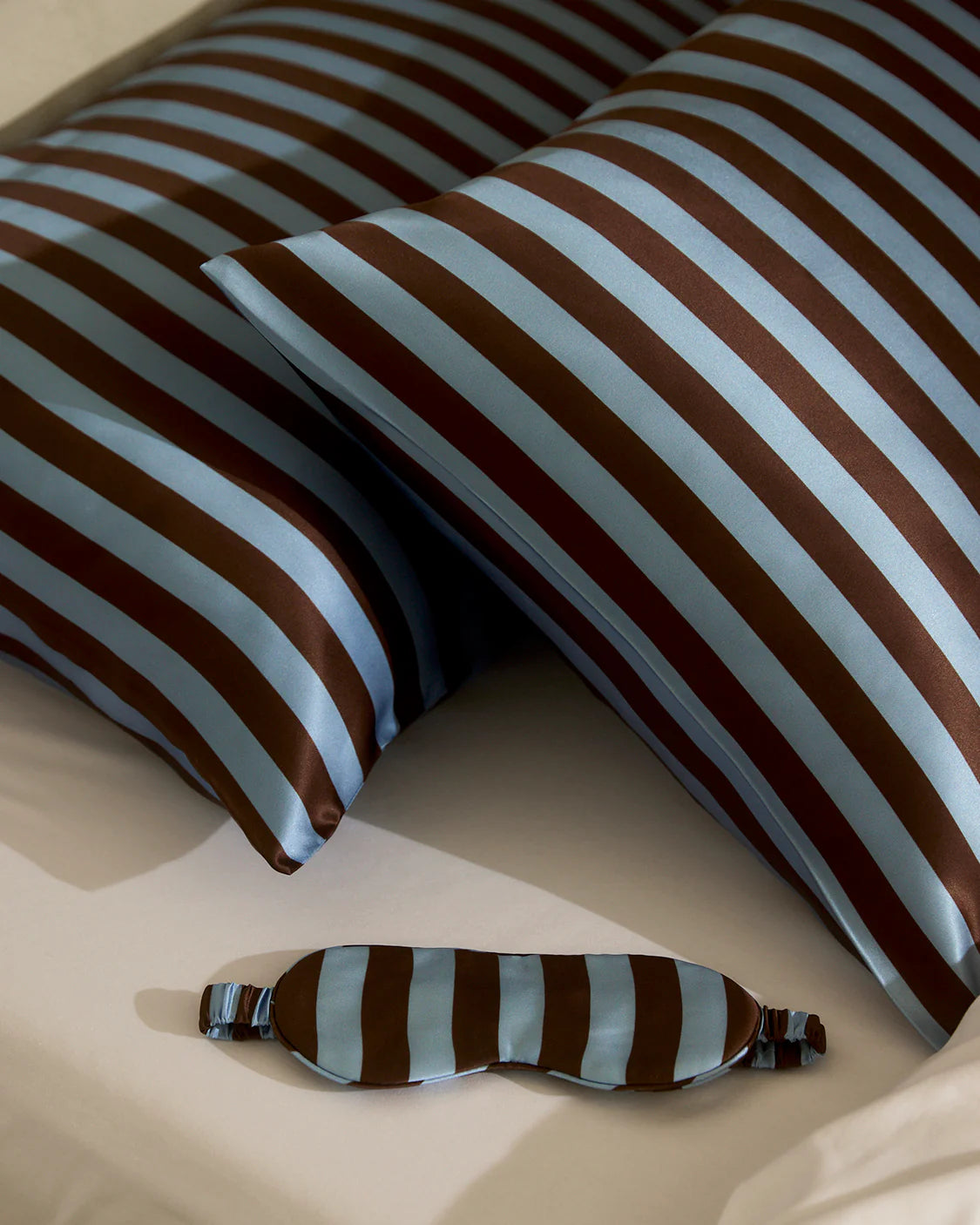 SILK EYEMASK - ICED CHOCOLATE STRIPES