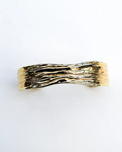 OYSTER SHELL WRIST CUFF | GOLD