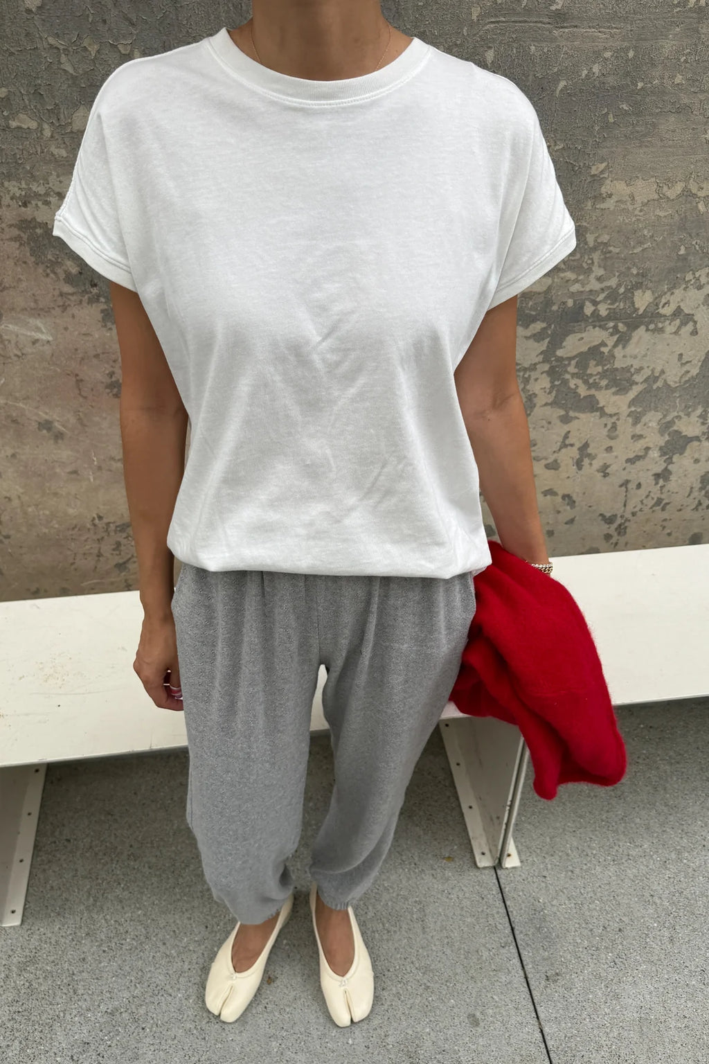 EASE TEE | VINTAGE WHITE