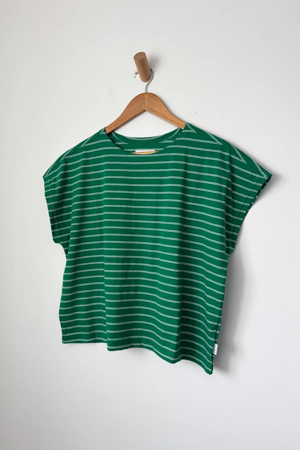CHÉRIE TEE | GREEN/WHITE
