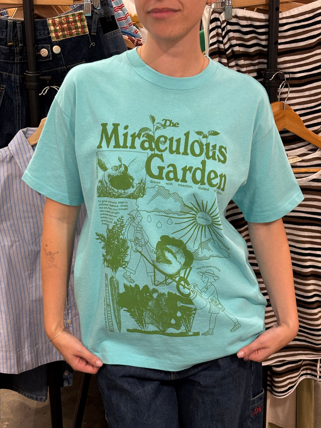 MIRACULOUS GARDEN GRAPHIC TEE | AQUA