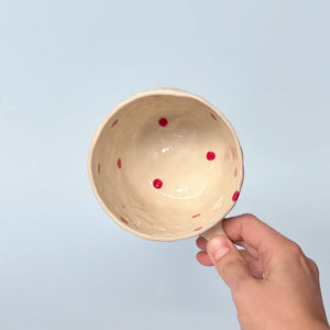 RED SPOTTY MUG