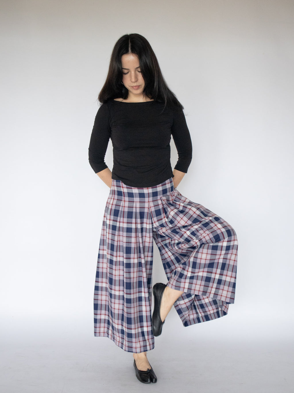 Obelia's Frenchie 3/4 Top Black