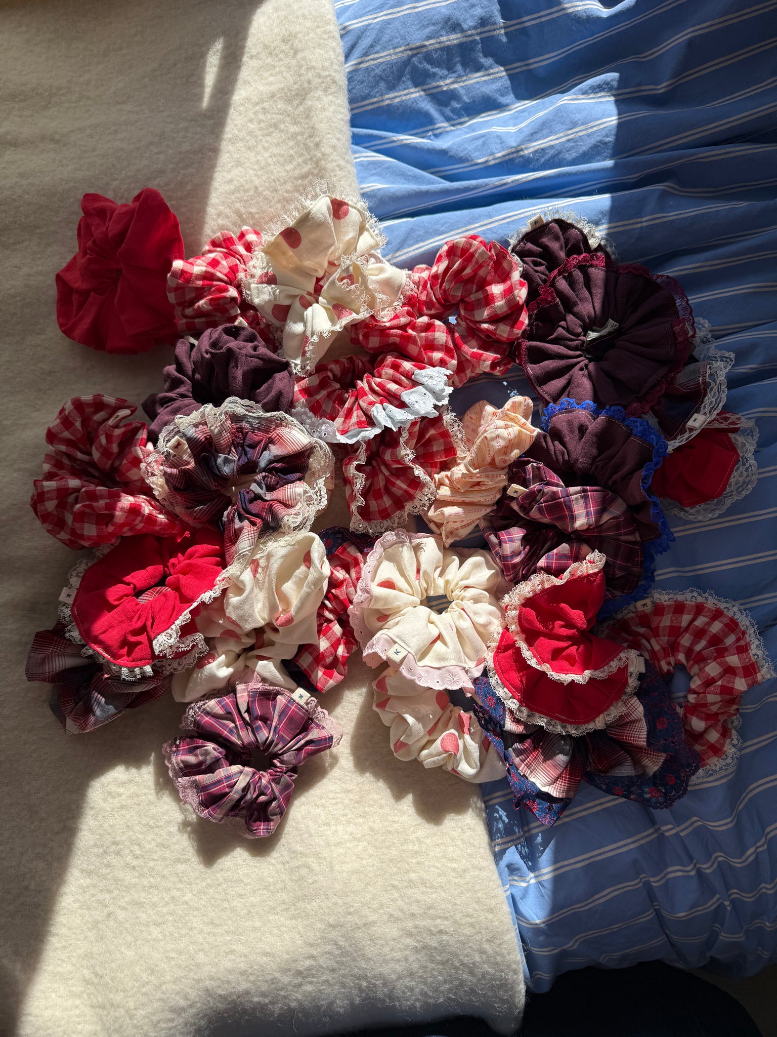 EARLY WINTER | EVERYDAY SCRUNCHIES