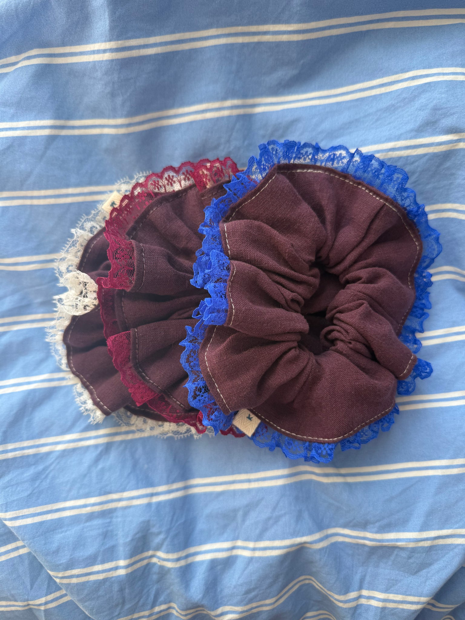 PLUM | DECORATIVE SCRUNCHIE