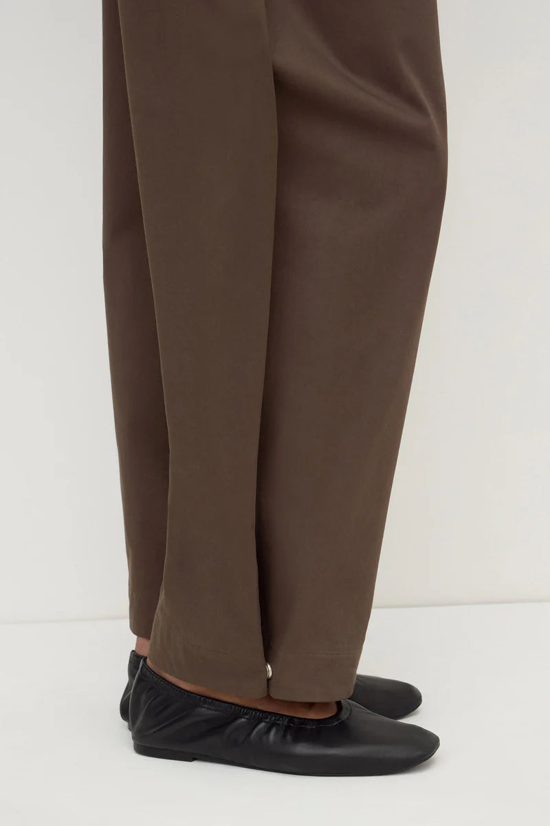 JASMINE ADJUSTABLE BARREL PANT | MILITARY